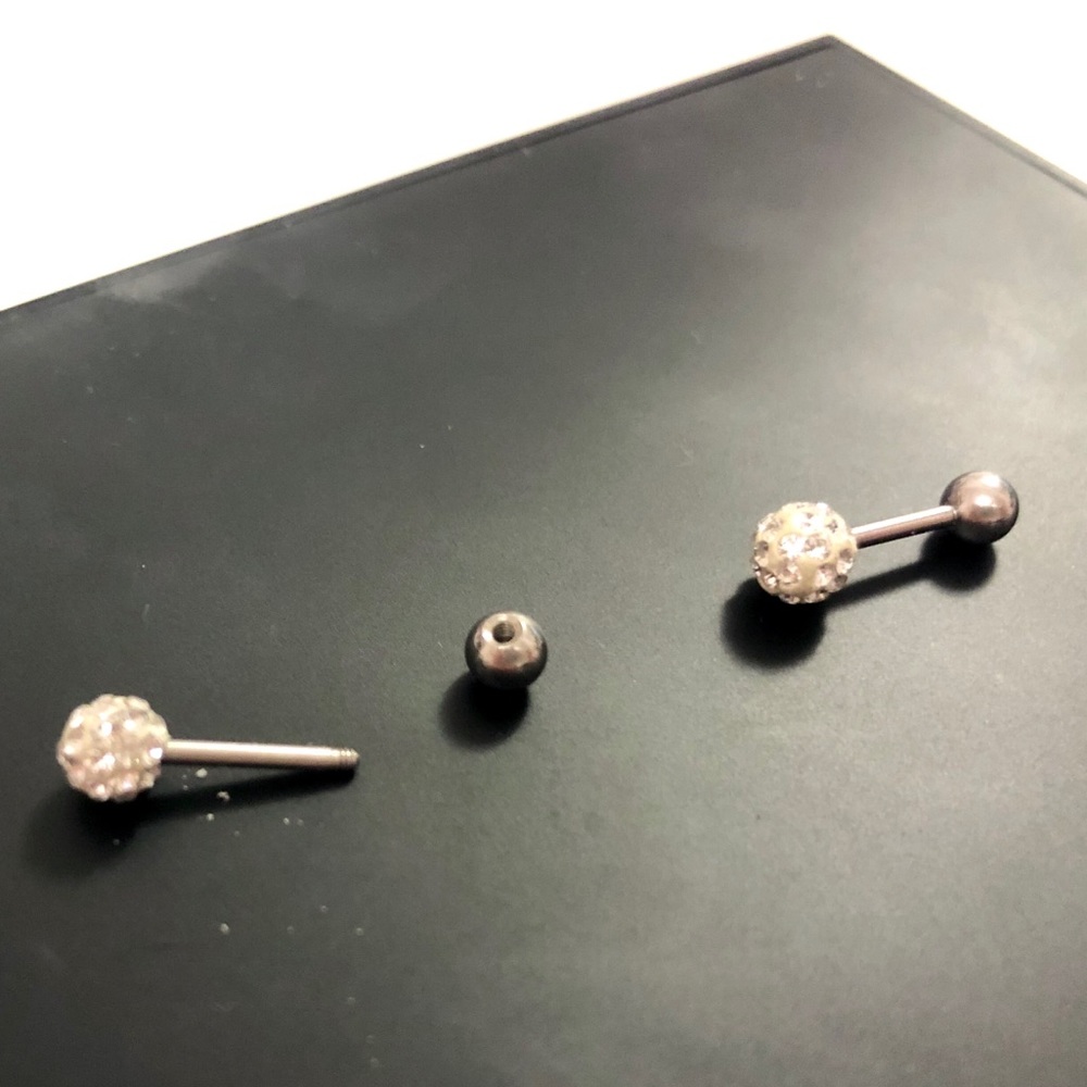 Piercing set - Picture 2 of 3